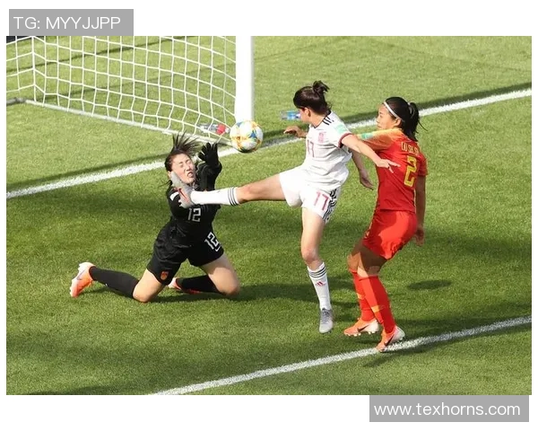 中国与意大利足球明星对决谁能在绿茵场上赢得荣耀