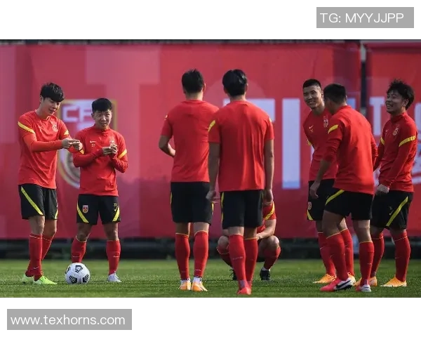 重庆排球队在世界杯预选赛中以100分稳居积分榜首位